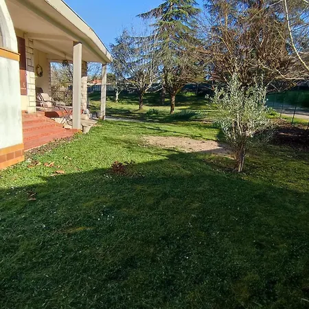Maison 140m Avec Jardin Arbore 1 700m Dom wakacyjny Foulayronnes