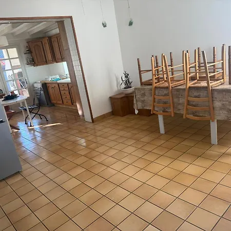 Maison 140m Avec Jardin Arbore 1 700m *